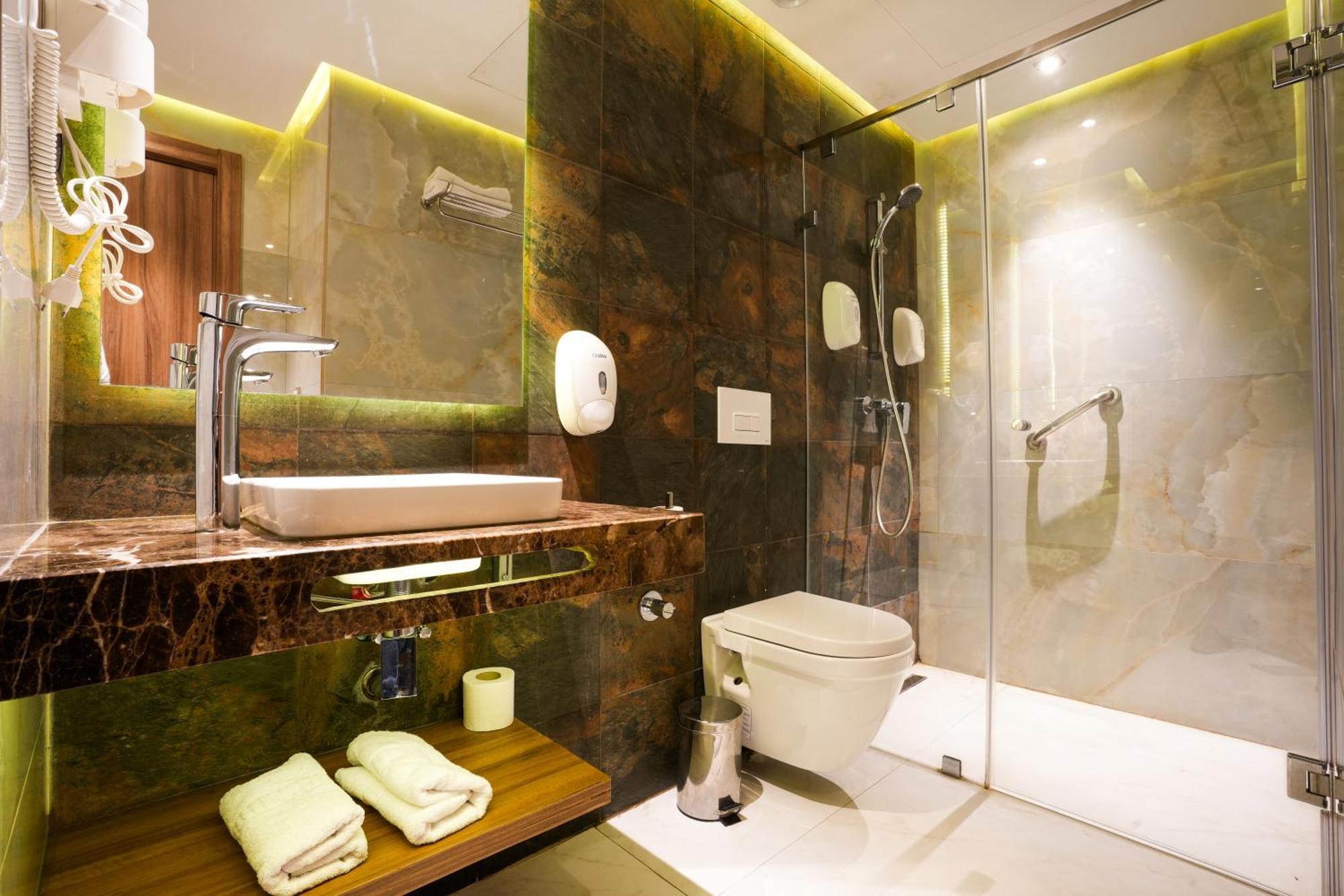 First Suites Hotel 라바트 외부 사진