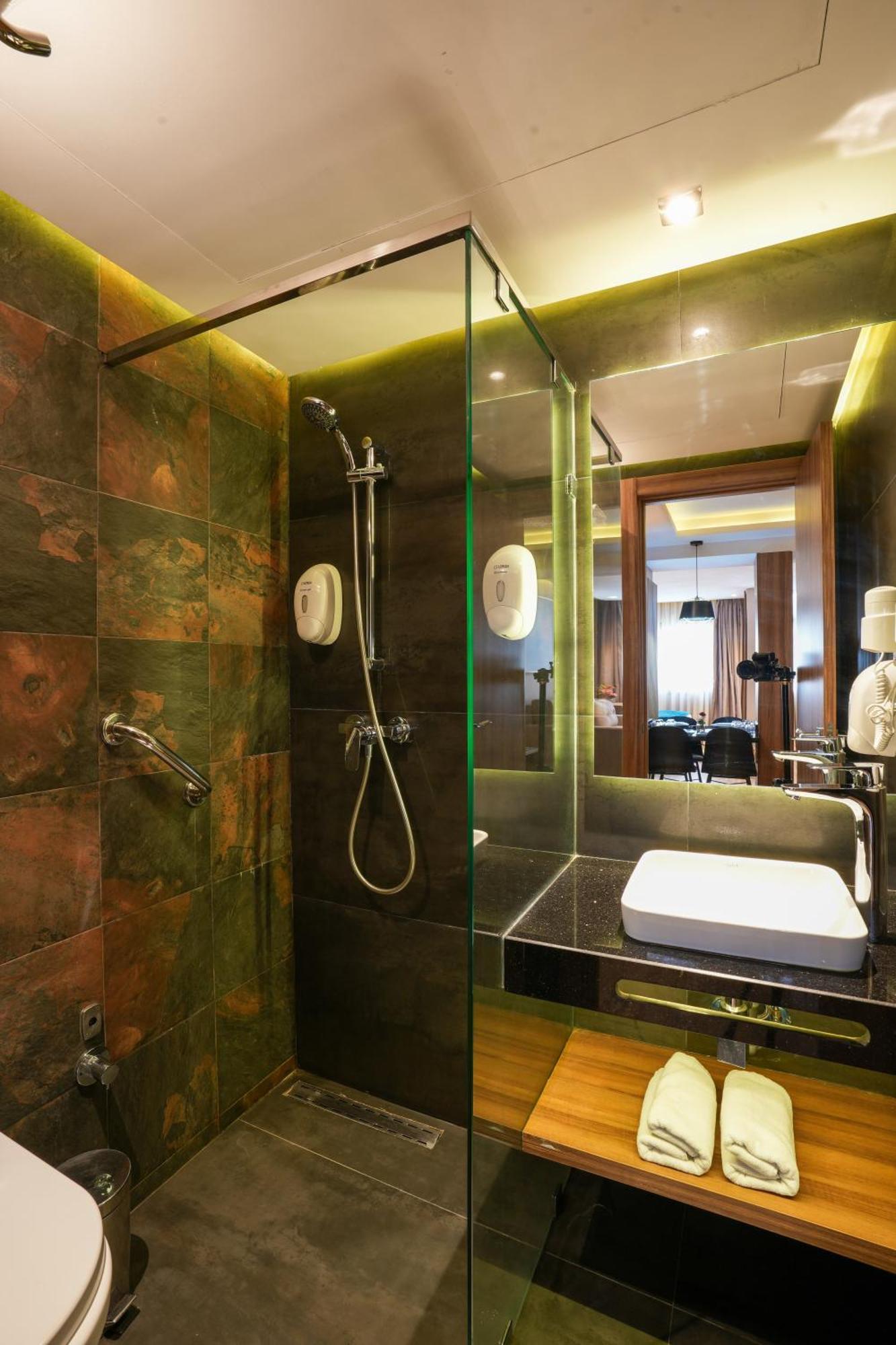 First Suites Hotel 라바트 외부 사진